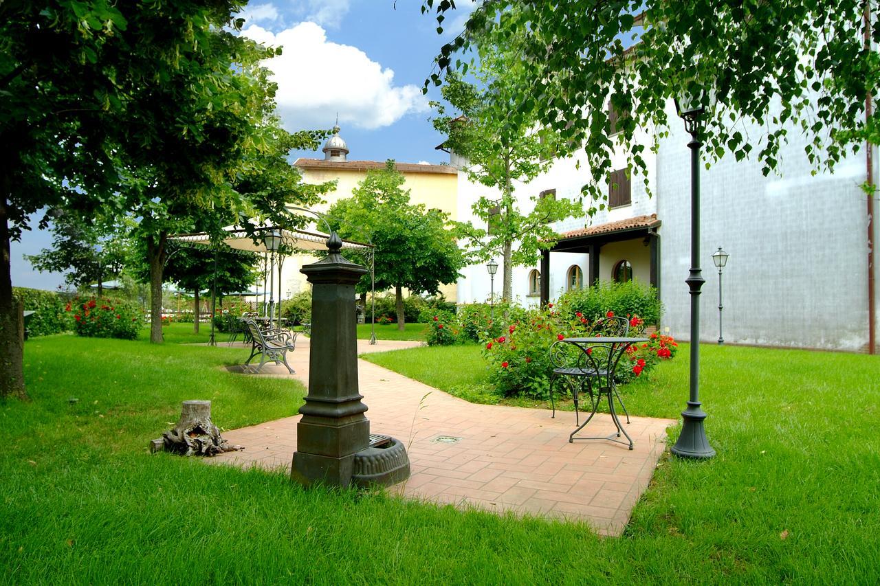 Albergo Sapori تول المظهر الخارجي الصورة
