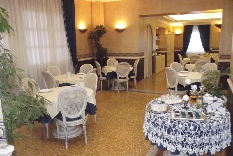 Albergo Sapori تول المظهر الخارجي الصورة