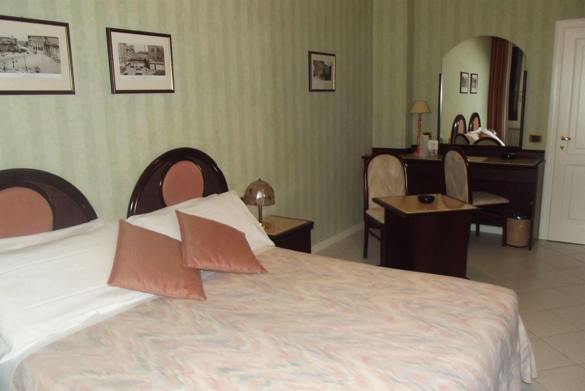 Albergo Sapori تول المظهر الخارجي الصورة